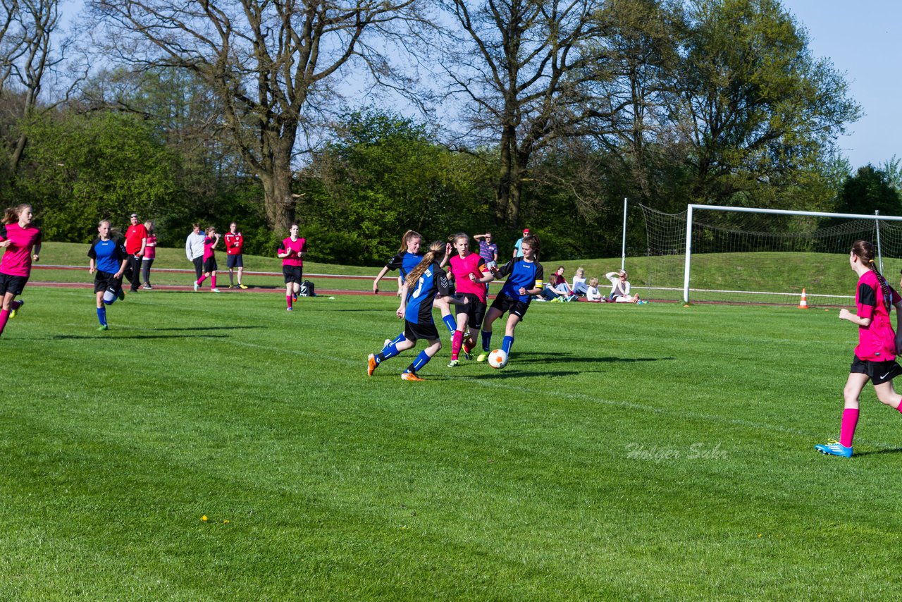 Bild 62 - B-Juniorinnen SV Wahlstedt - TSV Zarpen : Ergebnis: 11:0